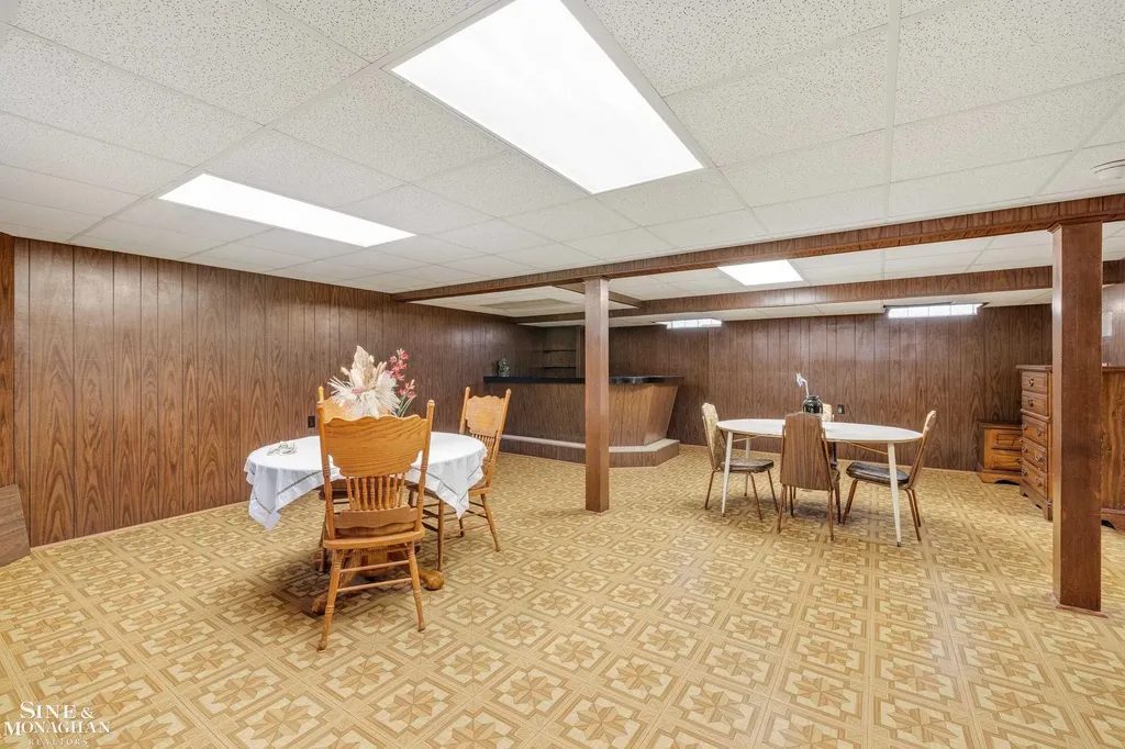 28016 Rockwood Street St. Clair Shores City MI 48081