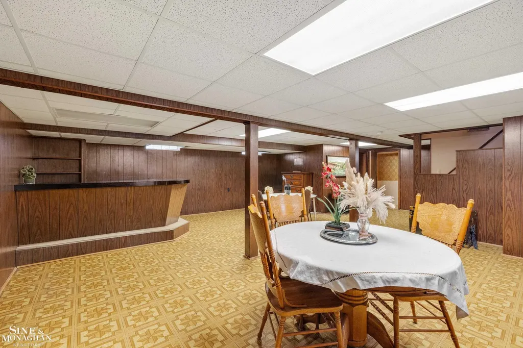 28016 Rockwood Street St. Clair Shores City MI 48081