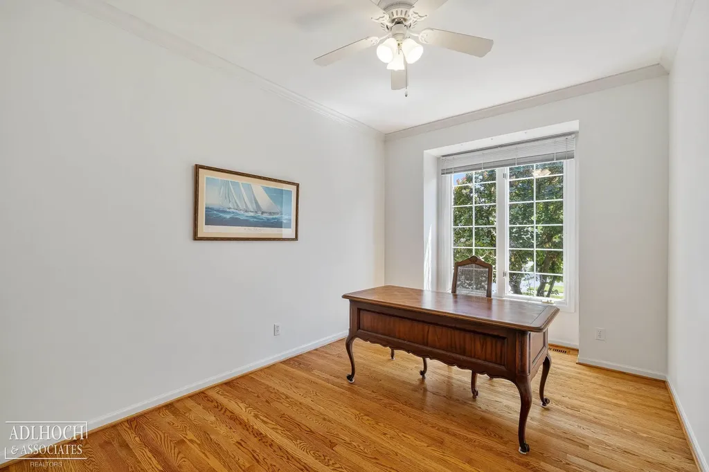 21473 Goethe Street Grosse Pointe Woods City MI 48236