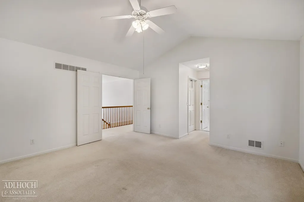 21473 Goethe Street Grosse Pointe Woods City MI 48236