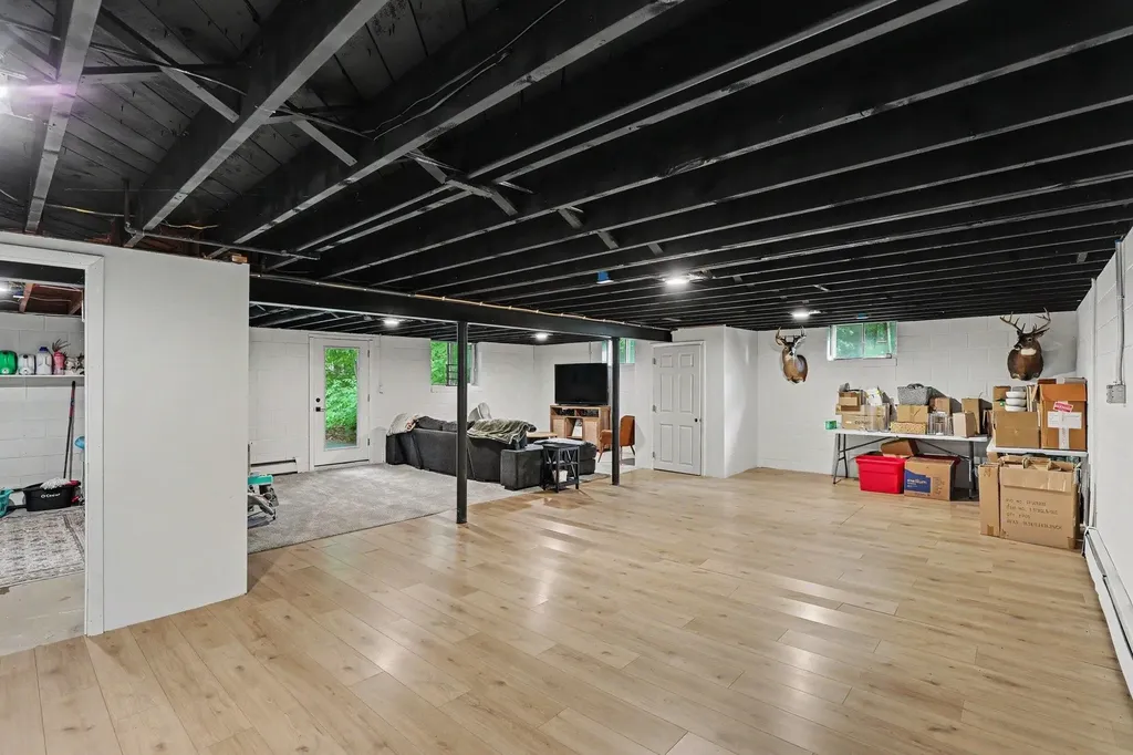 2371 Arlington Road Columbus Township MI 48063