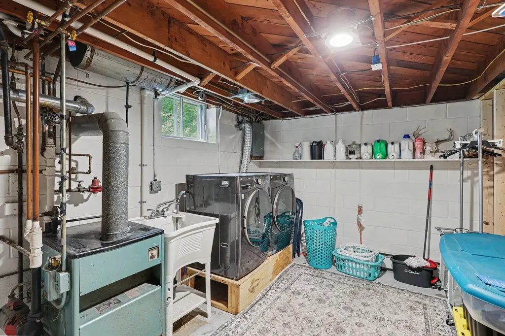 2371 Arlington Road Columbus Township MI 48063
