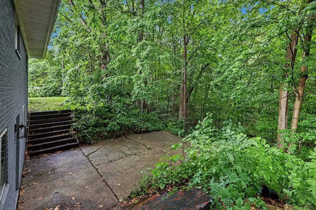 2371 Arlington Road Columbus Township MI 48063