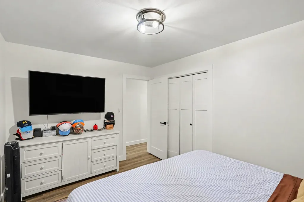 2371 Arlington Road Columbus Township MI 48063
