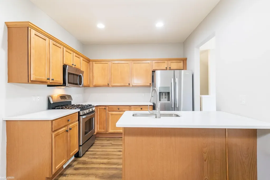 56659 Long Island Drive Shelby Charter Township MI 48316