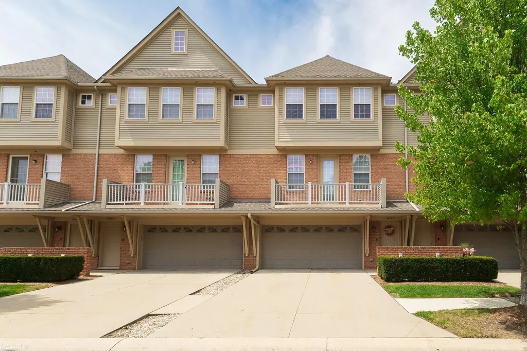 56659 Long Island Drive Shelby Charter Township MI 48316