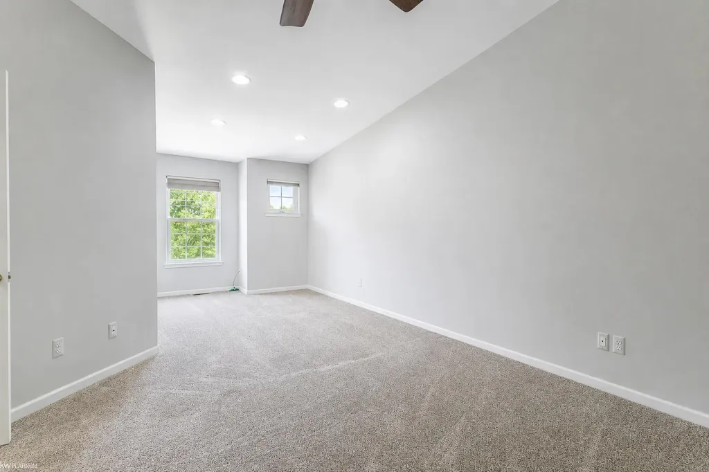 56659 Long Island Drive Shelby Charter Township MI 48316