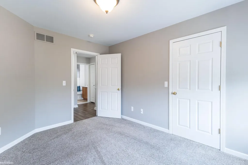56659 Long Island Drive Shelby Charter Township MI 48316