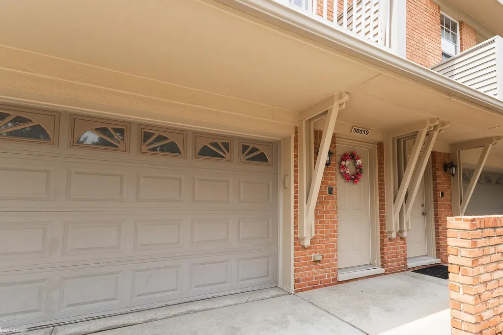 56659 Long Island Drive Shelby Charter Township MI 48316