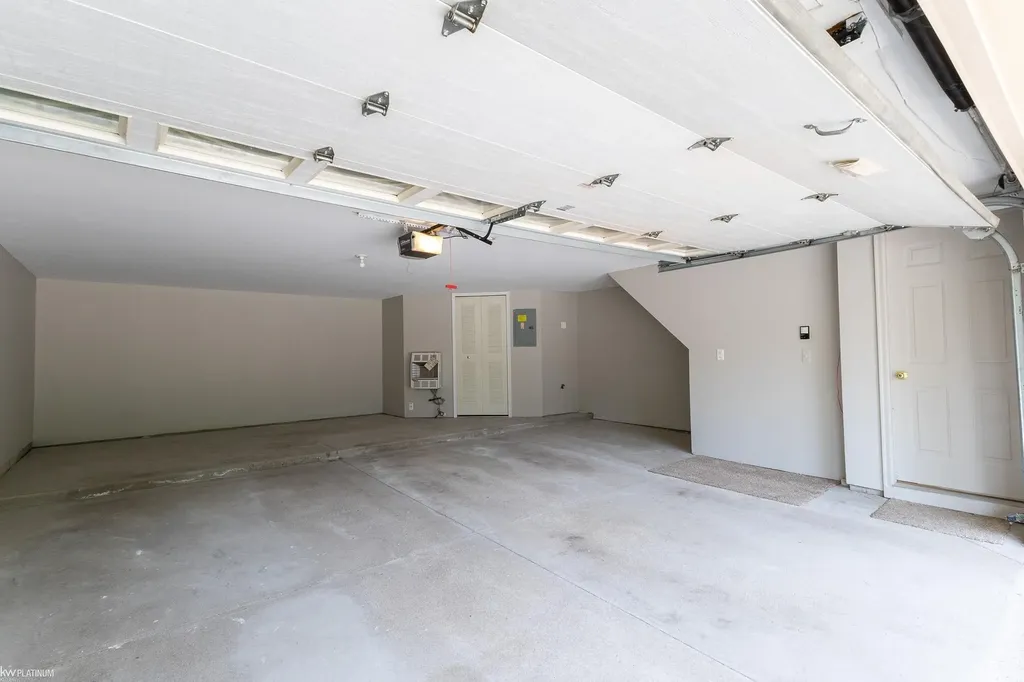 56659 Long Island Drive Shelby Charter Township MI 48316