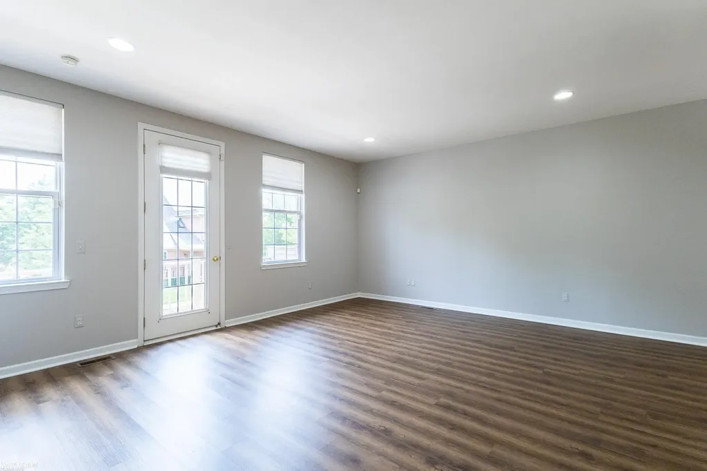 56659 Long Island Drive Shelby Charter Township MI 48316