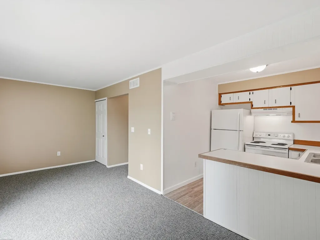 48542 Sugarbush Road Chesterfield Township MI 48047