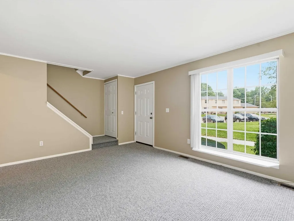 48542 Sugarbush Road Chesterfield Township MI 48047