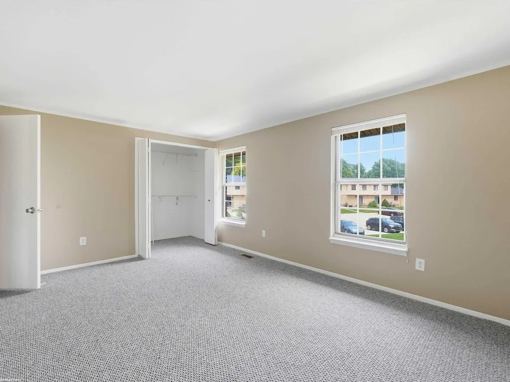 48542 Sugarbush Road Chesterfield Township MI 48047