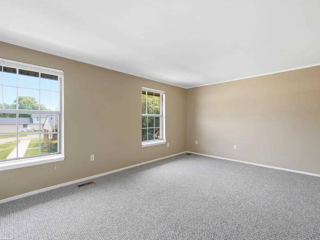 48542 Sugarbush Road Chesterfield Township MI 48047