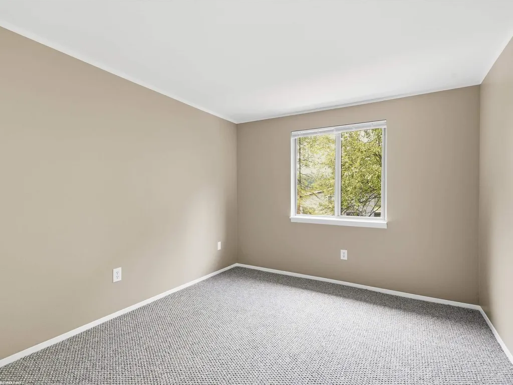 48542 Sugarbush Road Chesterfield Township MI 48047