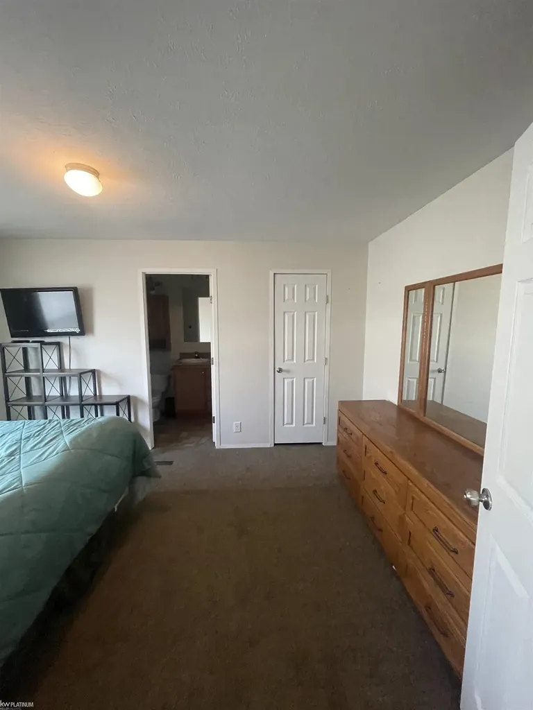 57114 Plymouth Road Washington Township MI 48094