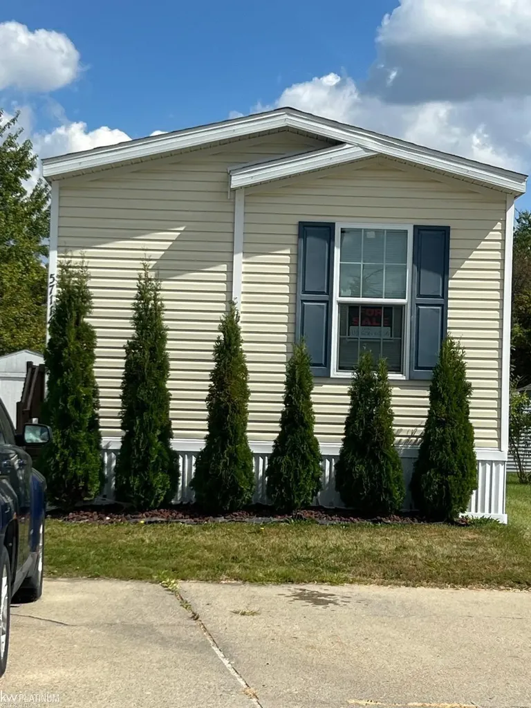 57114 Plymouth Road Washington Township MI 48094