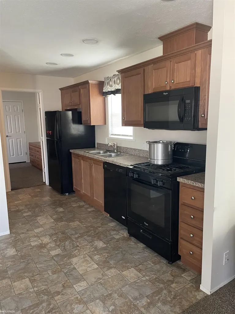 57114 Plymouth Road Washington Township MI 48094