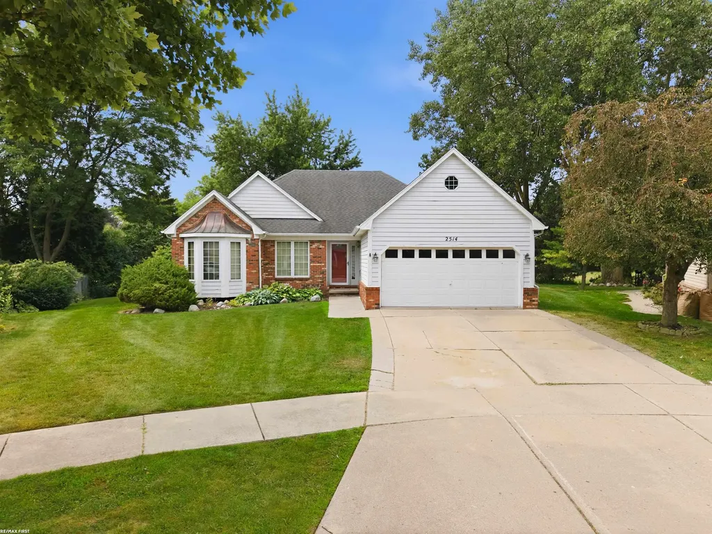 2514 Portobello Drive Troy City MI 48083