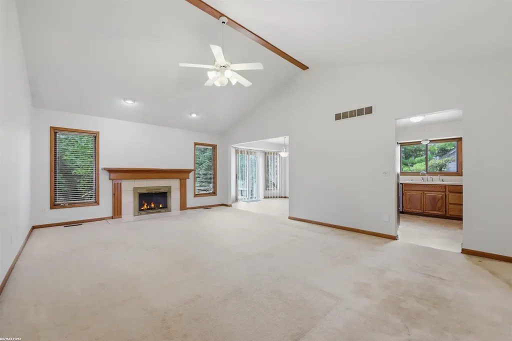 2514 Portobello Drive Troy City MI 48083