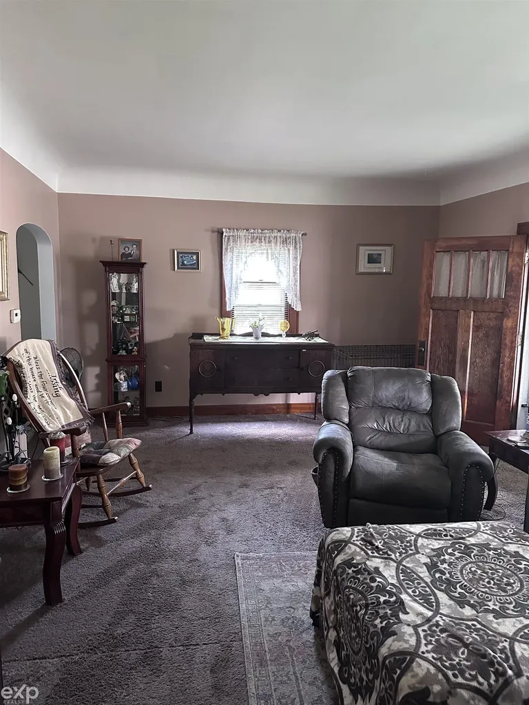 2417 Division Street Port Huron Charter Township MI 48060