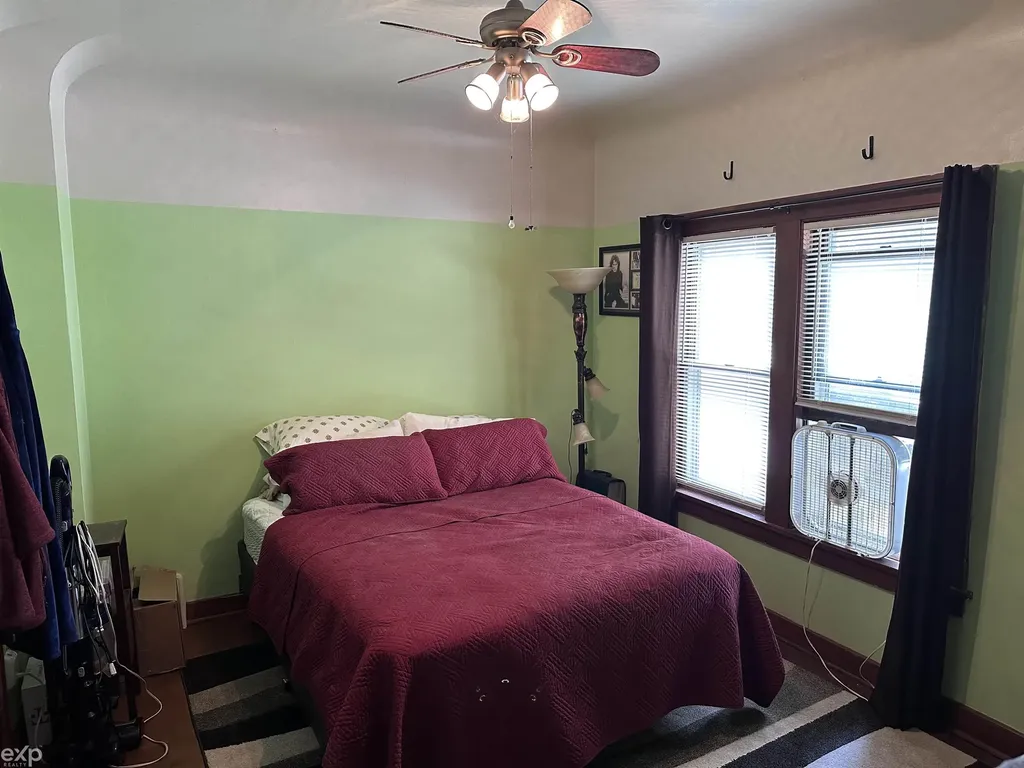 2417 Division Street Port Huron Charter Township MI 48060