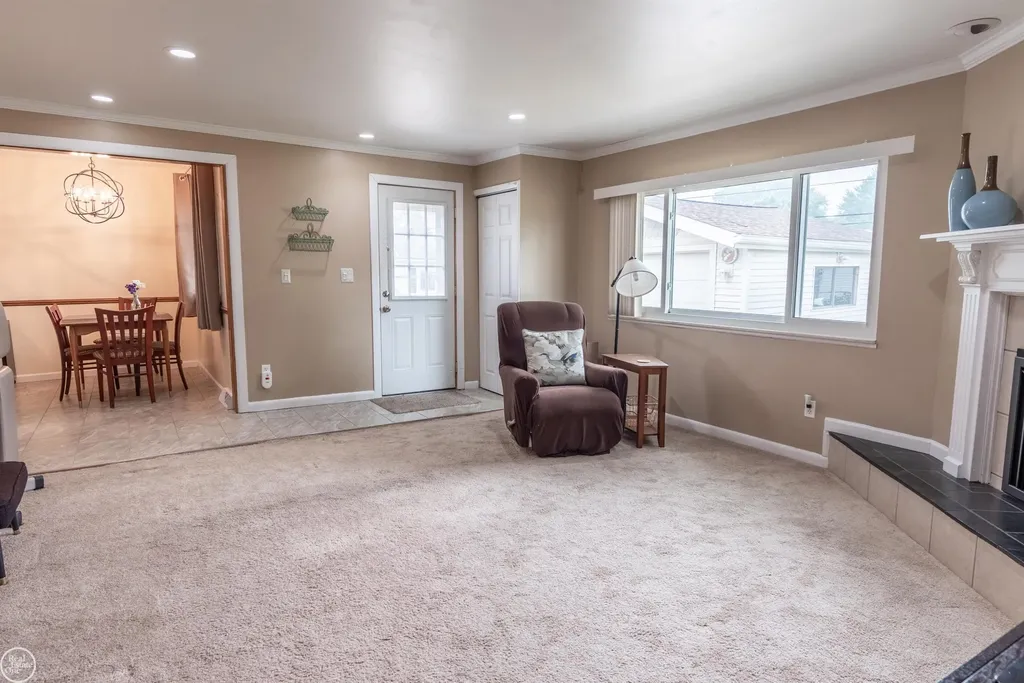 31375 W Wind Drive Fraser City MI 48026
