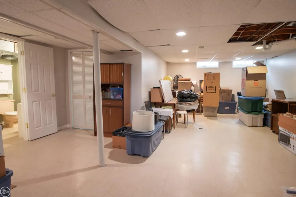 31375 W Wind Drive Fraser City MI 48026