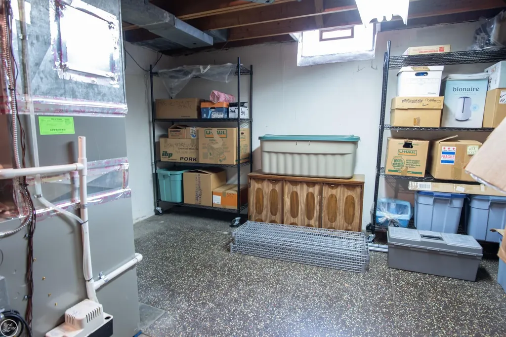 31375 W Wind Drive Fraser City MI 48026