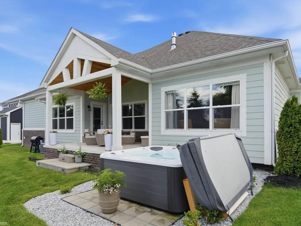 19415 Rachael Drive Macomb Township MI 48042