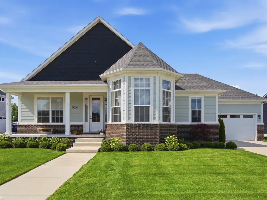 19415 Rachael Drive Macomb Township MI 48042