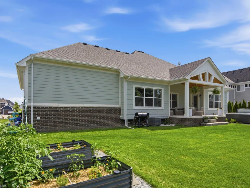 19415 Rachael Drive Macomb Township MI 48042