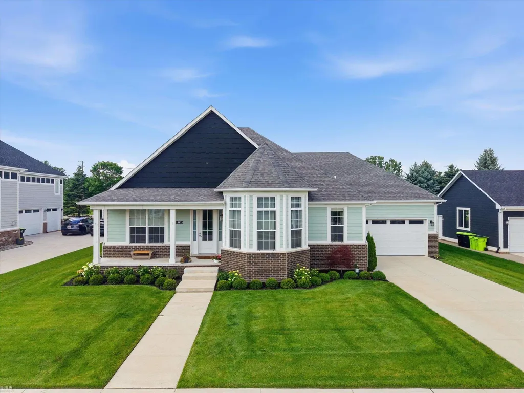 19415 Rachael Drive Macomb Township MI 48042