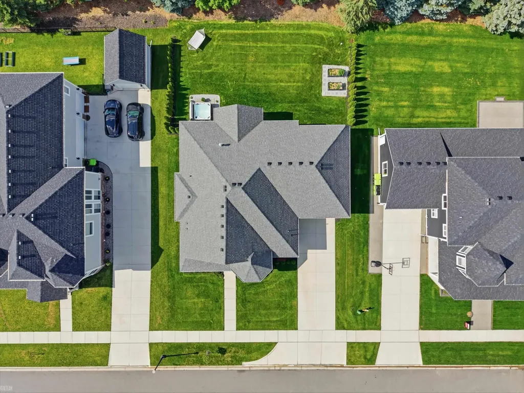 19415 Rachael Drive Macomb Township MI 48042