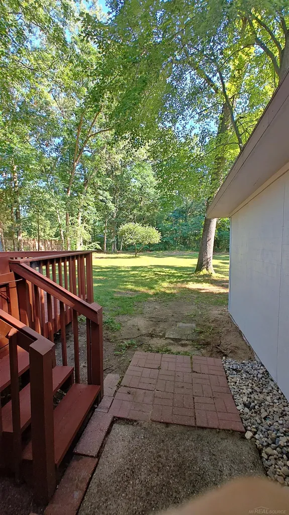 5271 124th Avenue Fennville City MI 49408