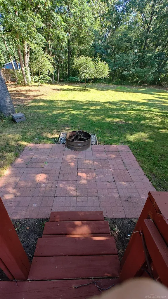 5271 124th Avenue Fennville City MI 49408