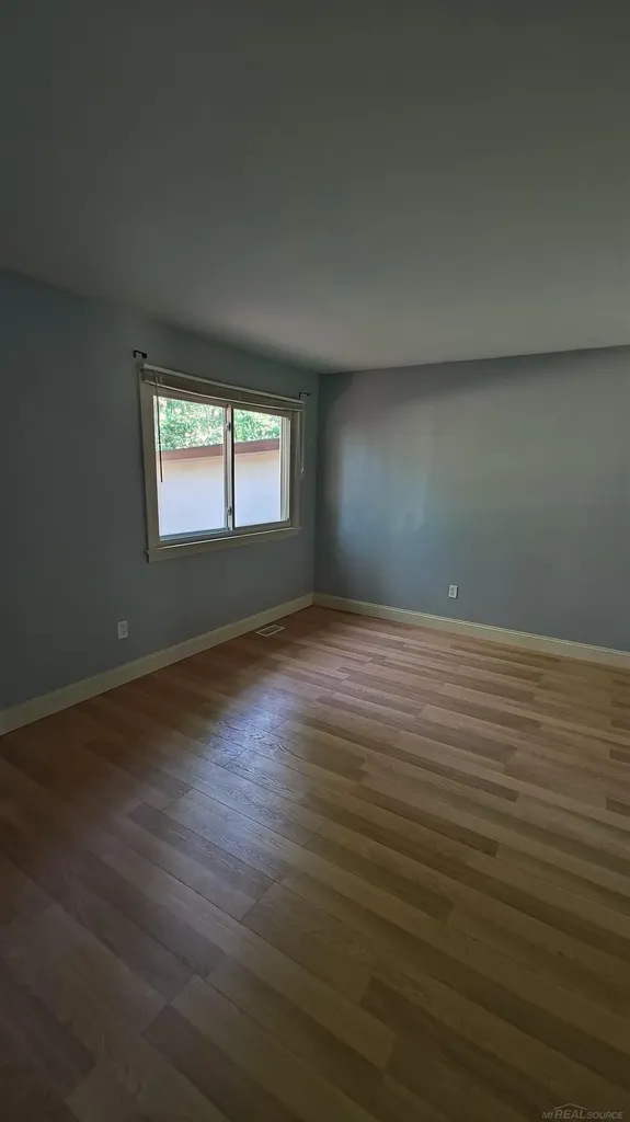 5271 124th Avenue Fennville City MI 49408