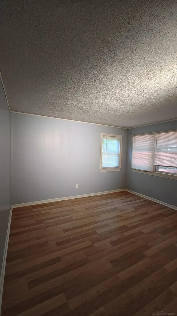 5271 124th Avenue Fennville City MI 49408