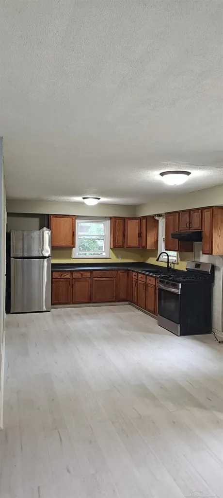 5271 124th Avenue Fennville City MI 49408