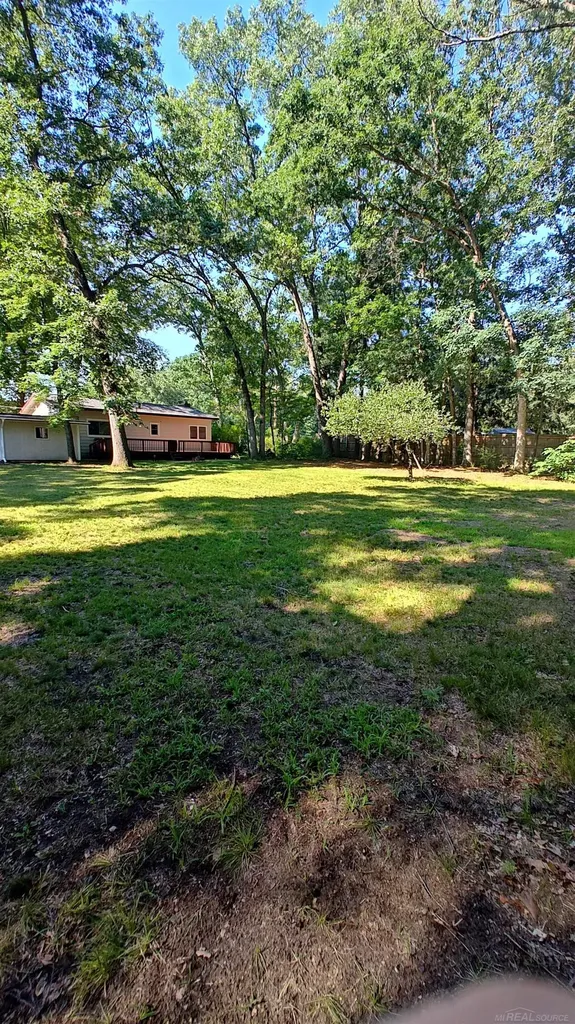 5271 124th Avenue Fennville City MI 49408