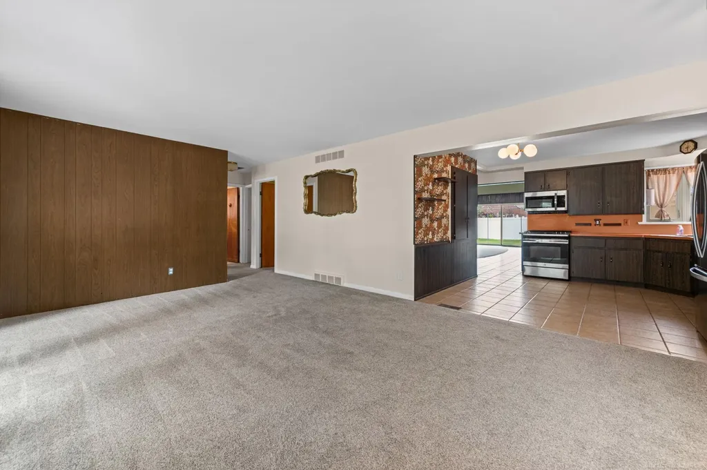 30230 Rosebriar Street St. Clair Shores City MI 48082