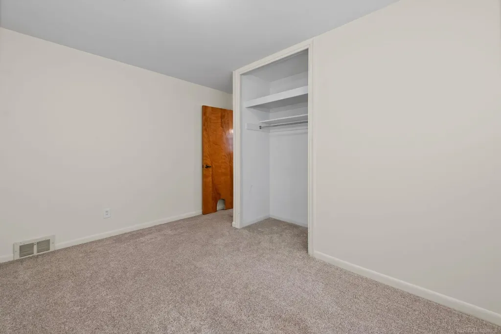 30230 Rosebriar Street St. Clair Shores City MI 48082