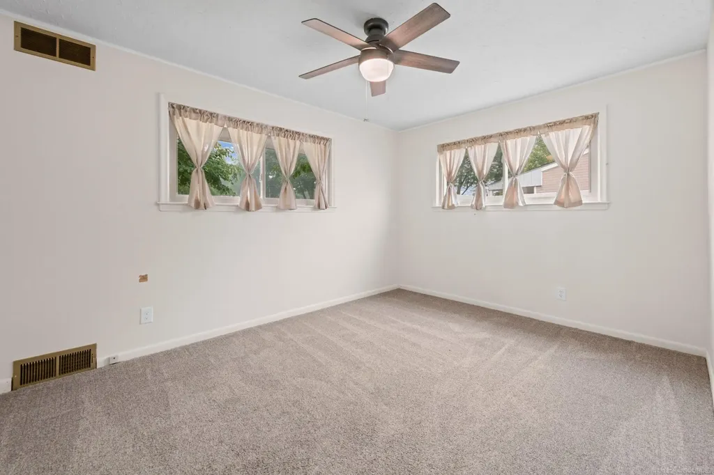 30230 Rosebriar Street St. Clair Shores City MI 48082