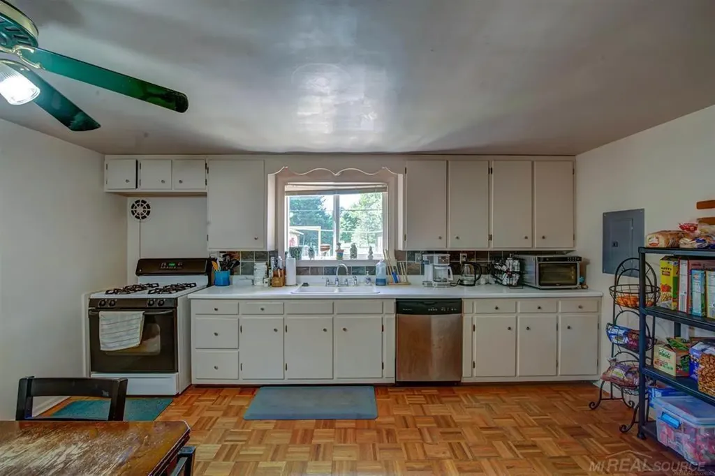 3531 State Road Fort Gratiot Charter Township MI 48059