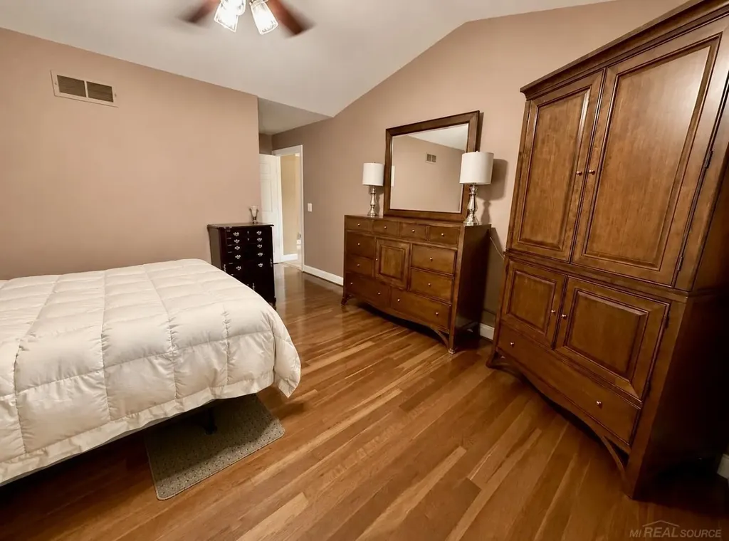 35300 Silver Maple Drive Clinton Charter Township MI 48035