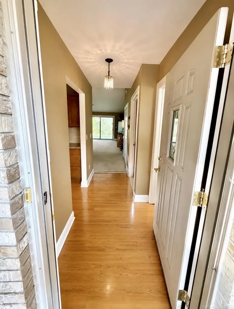 35300 Silver Maple Drive Clinton Charter Township MI 48035