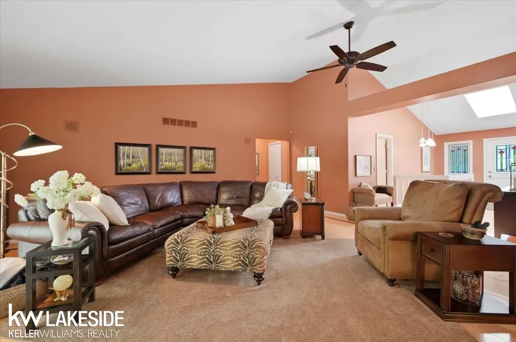 20647 Parkplace Lane Clinton Charter Township MI 48036