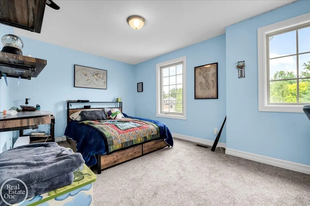 5134 Ivy Lane China Township MI 48054