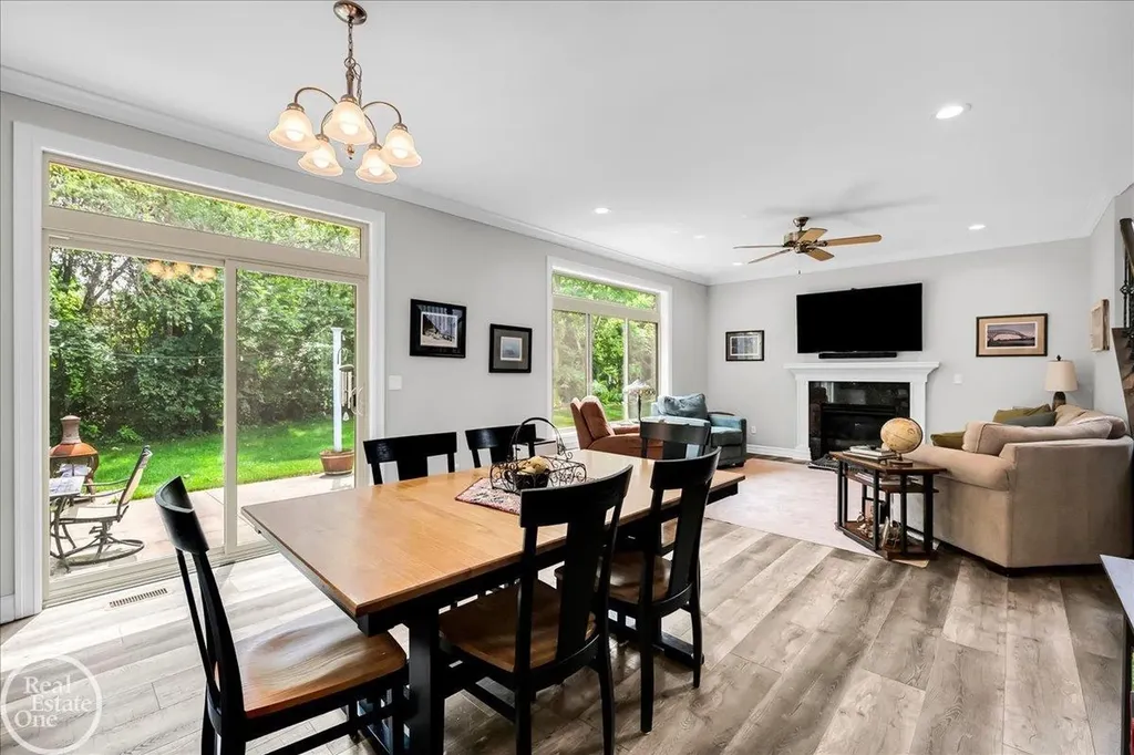 5134 Ivy Lane China Township MI 48054